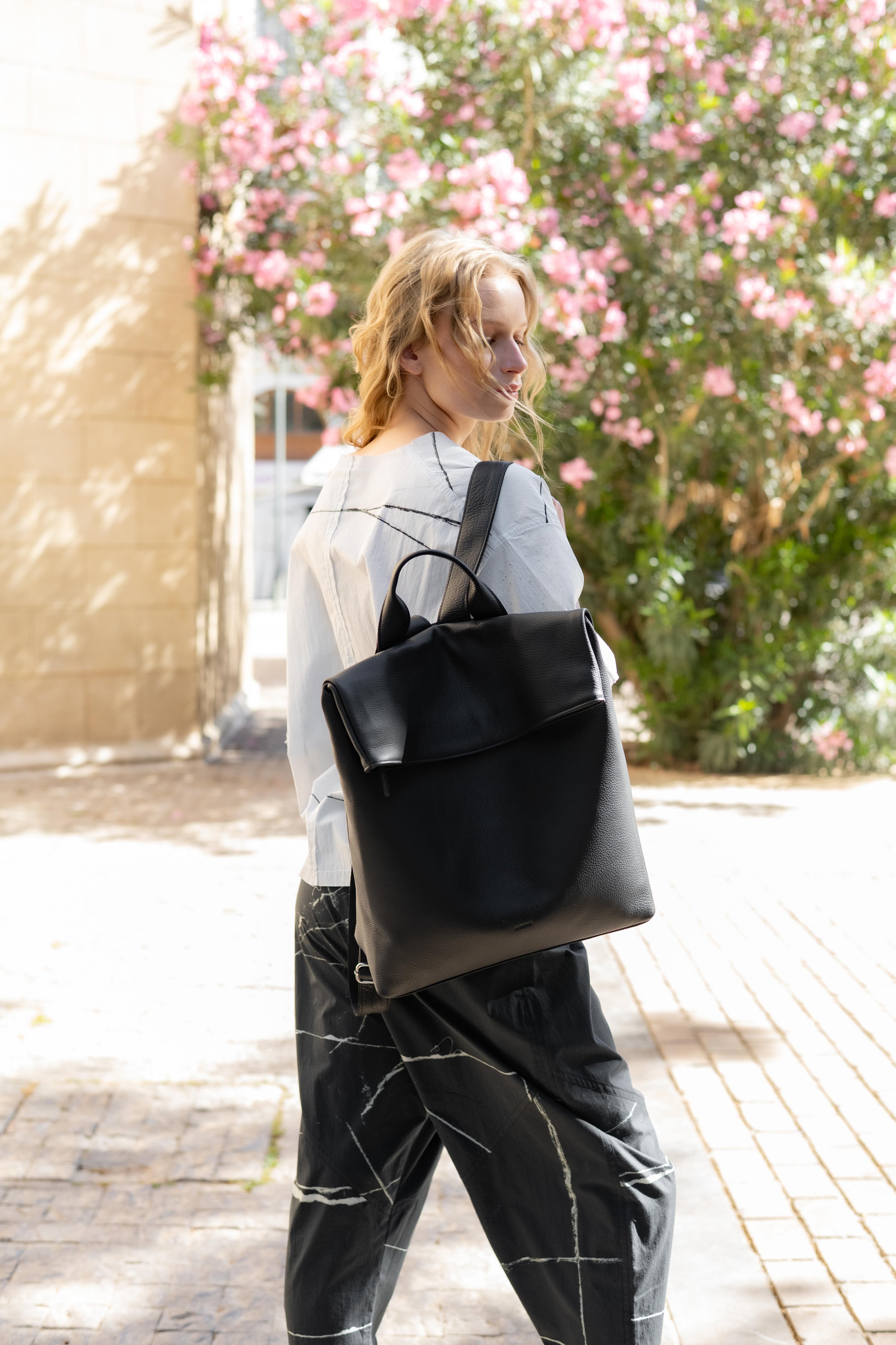 Lumo Backpack Black