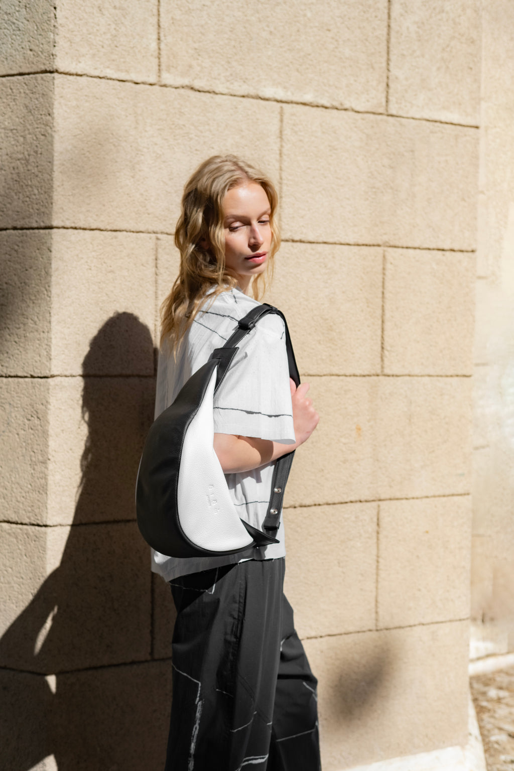 Keros Shoulder/Crossbody Bag Black And White