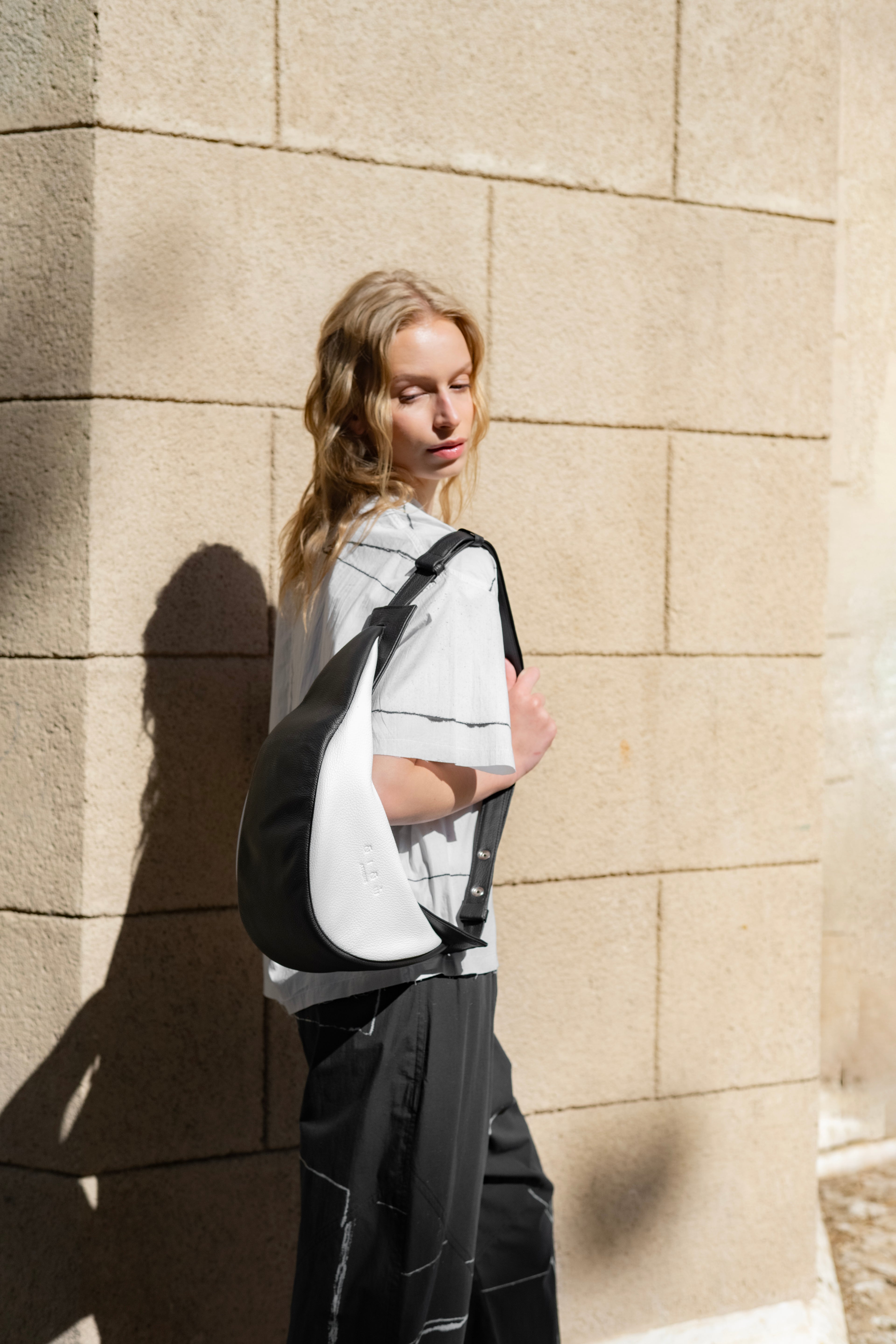 Keros Shoulder/Crossbody Bag Black And White