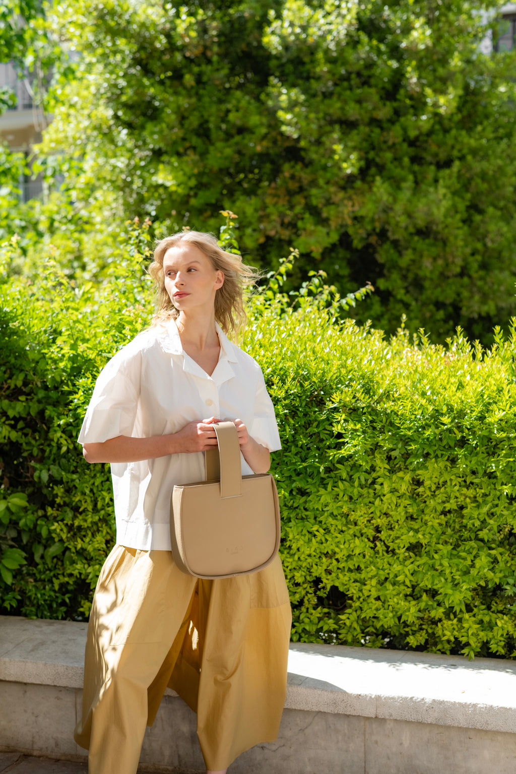 Carrie Handbag Beige