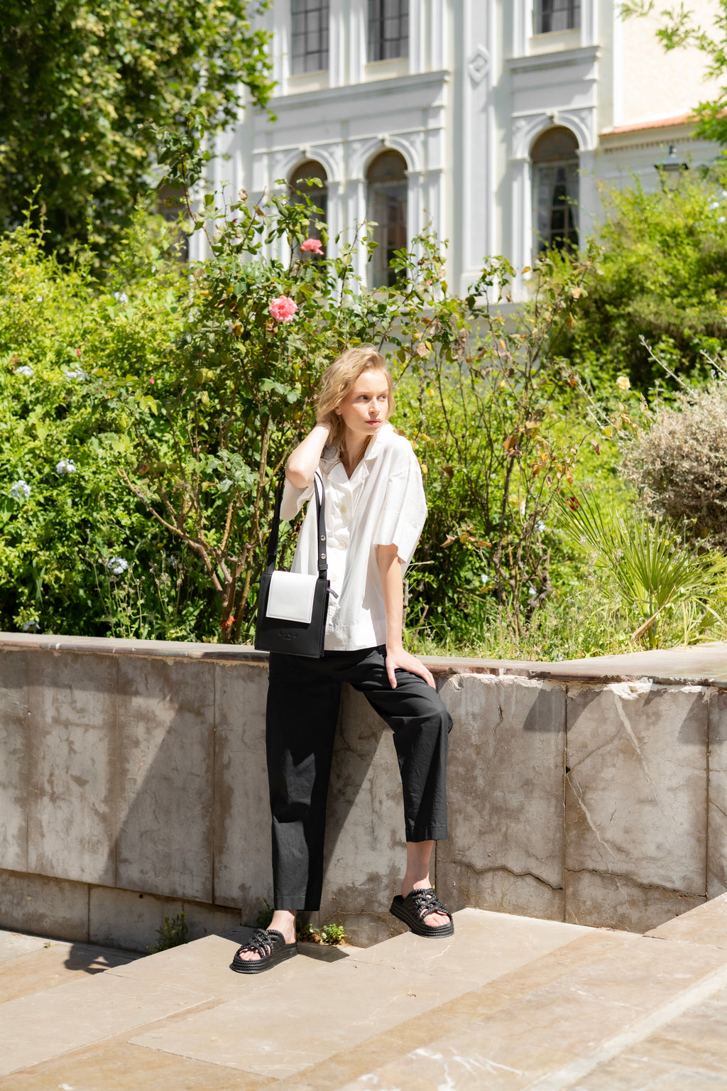 Iro Cross Body/Shoulder Bag Black