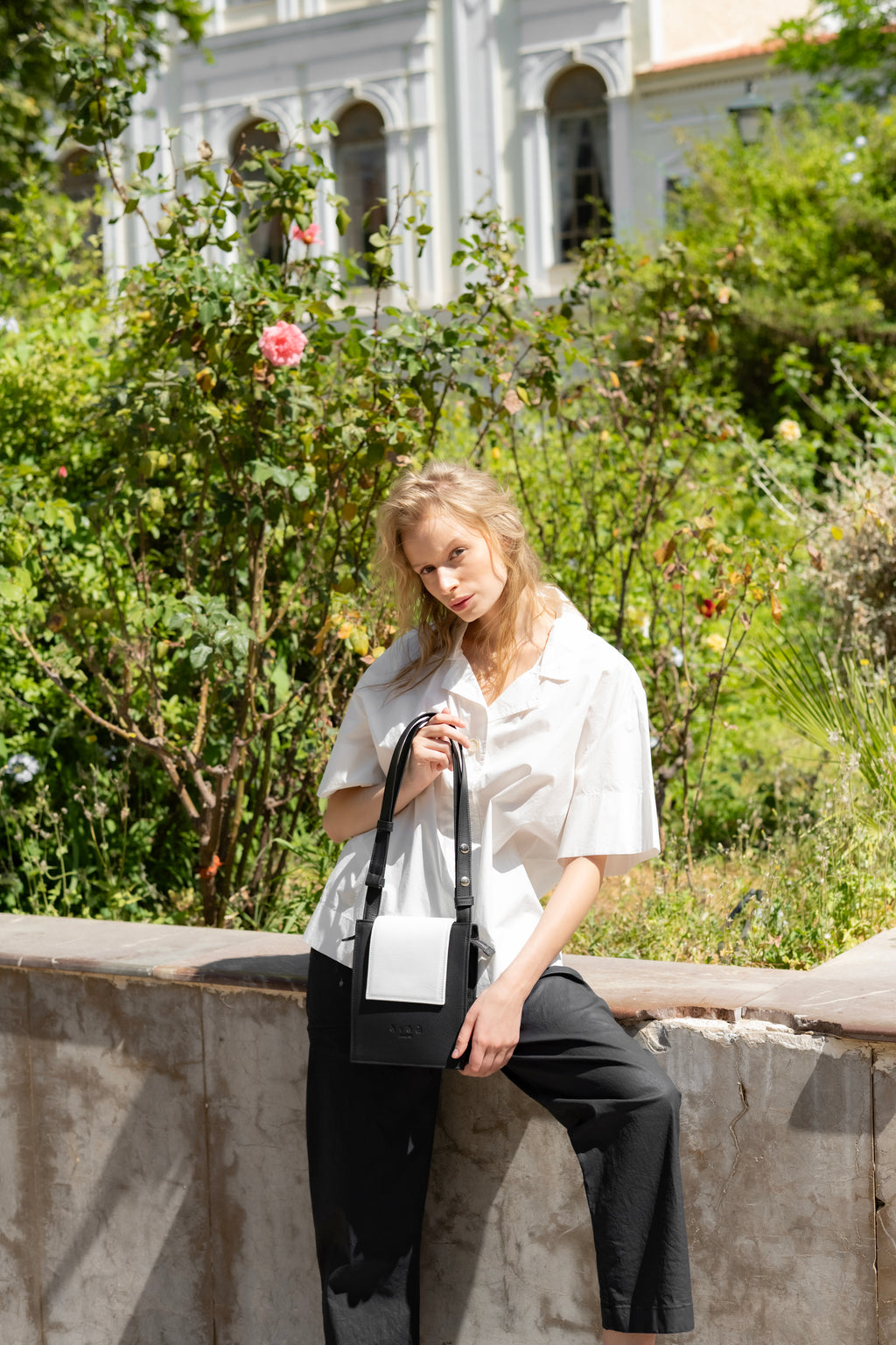 Iro Cross Body/Shoulder Bag Black