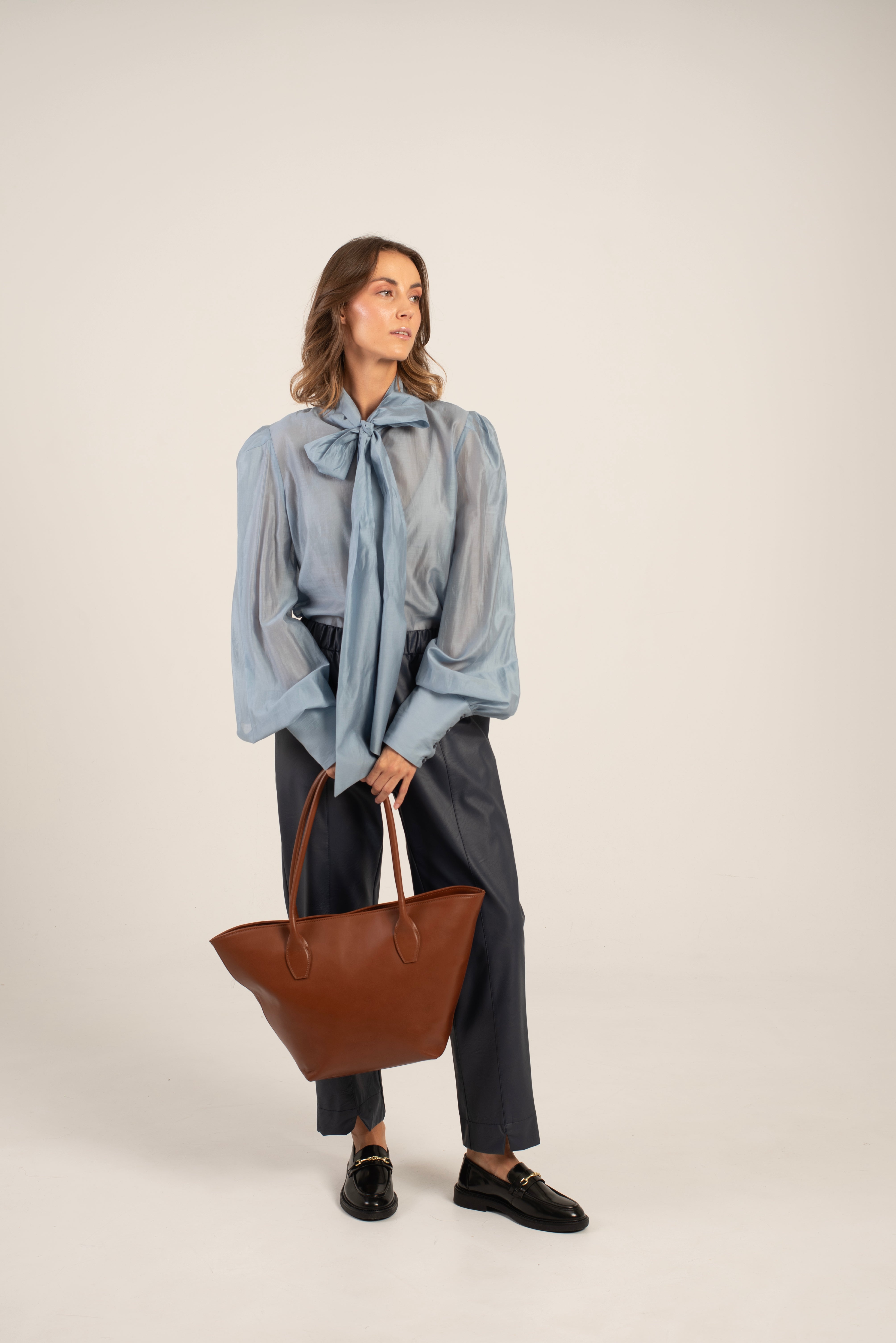 Nina Tote Bag Taba Main image