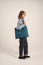 Ebony Tote Bag Petrol Suede