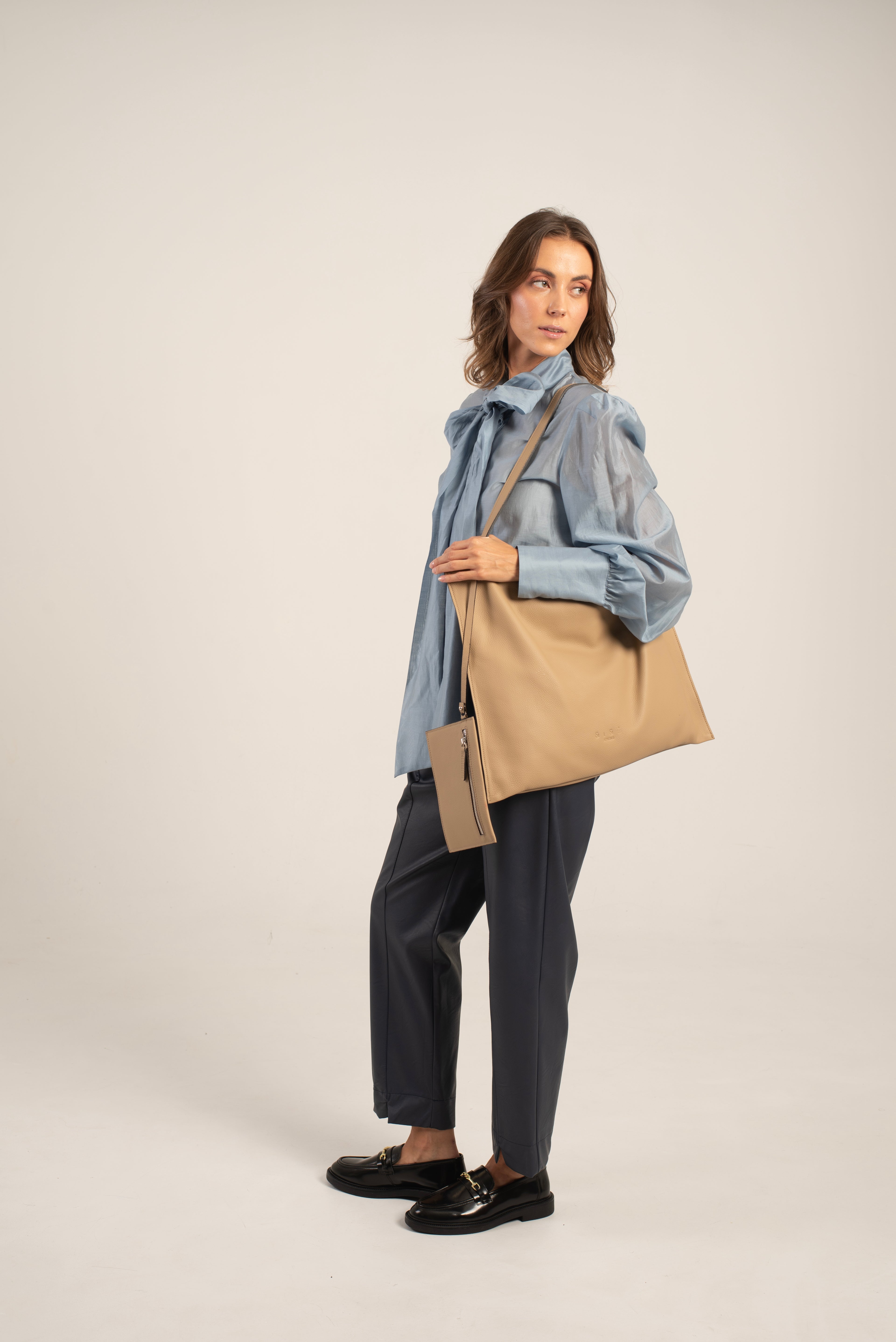 Ebony Tote Bag Beige