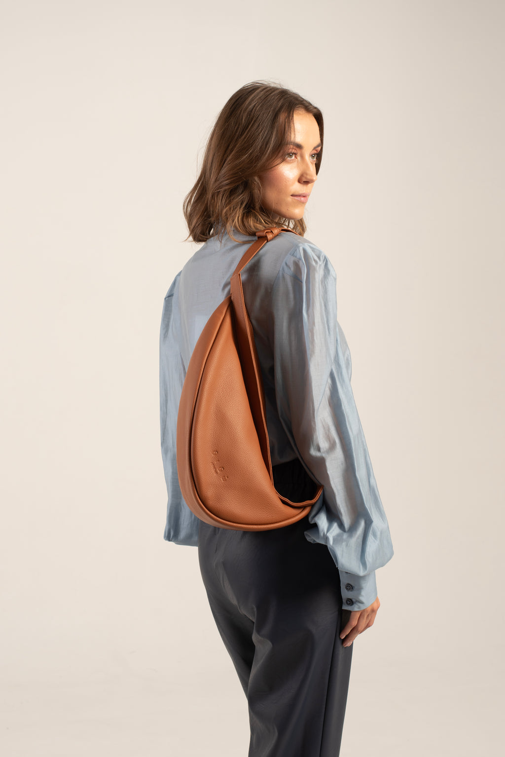 Keros Shoulder/Crossbody Bag Taba