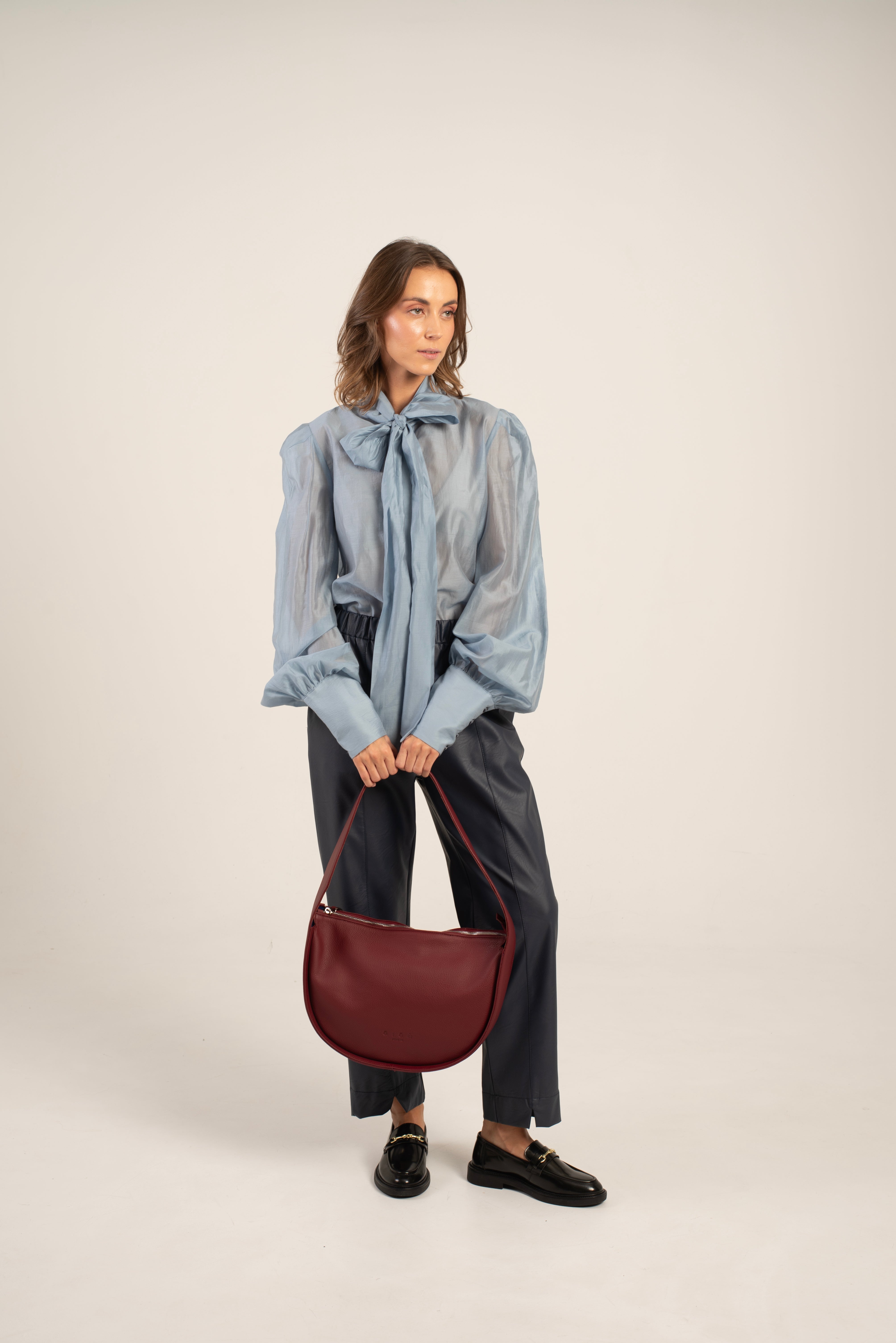 Tupi Shoulder Bag Bordeaux Secondary image