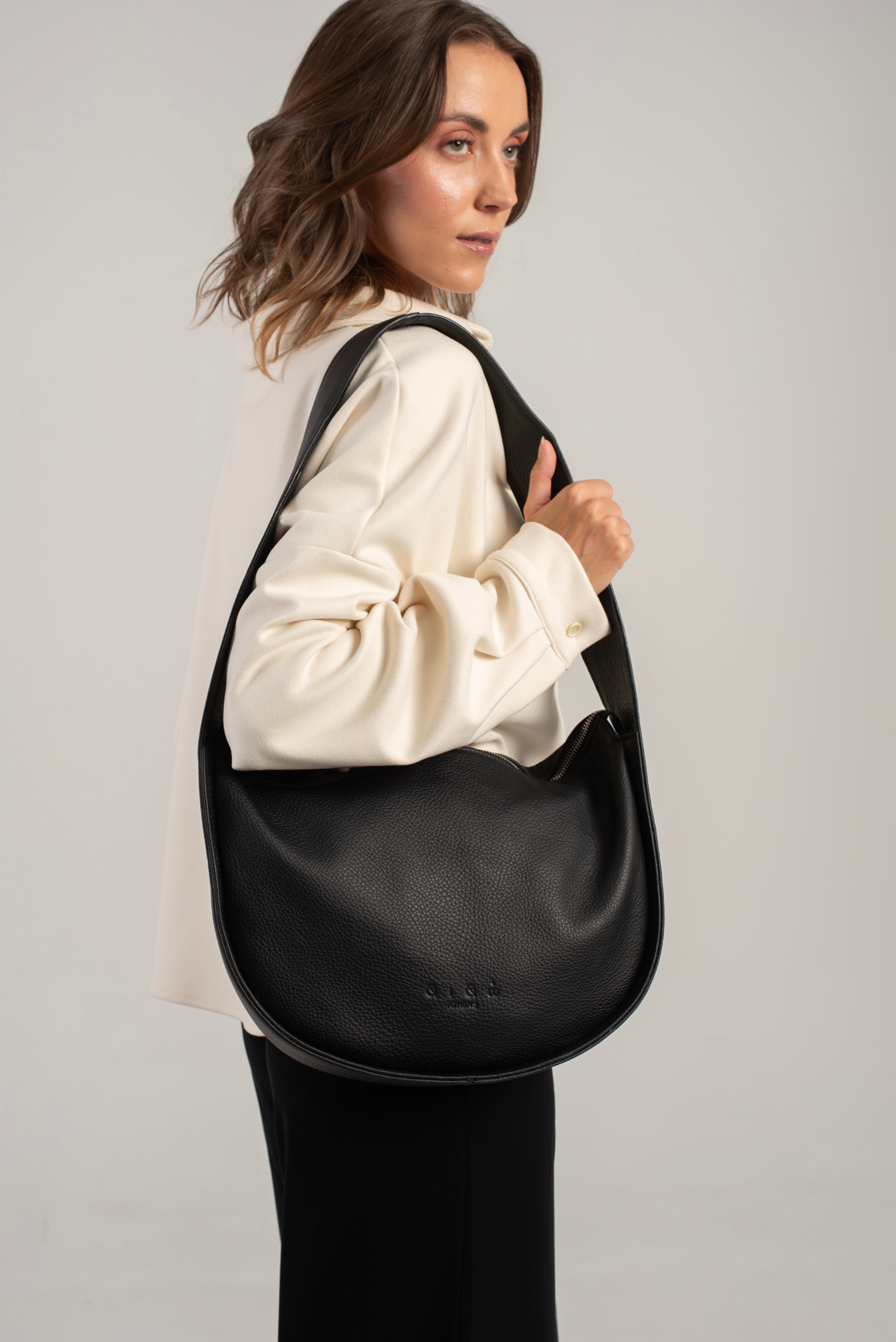 Tupi Shoulder Bag Black Main image