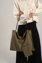 Ebony Tote Bag Green