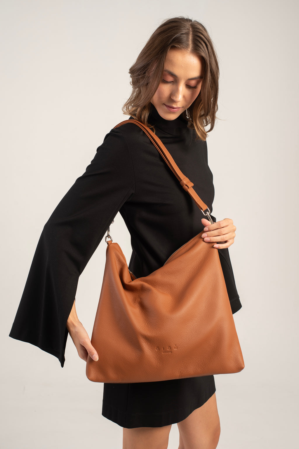 Joy Shoulder/Crossbody Bag Taba