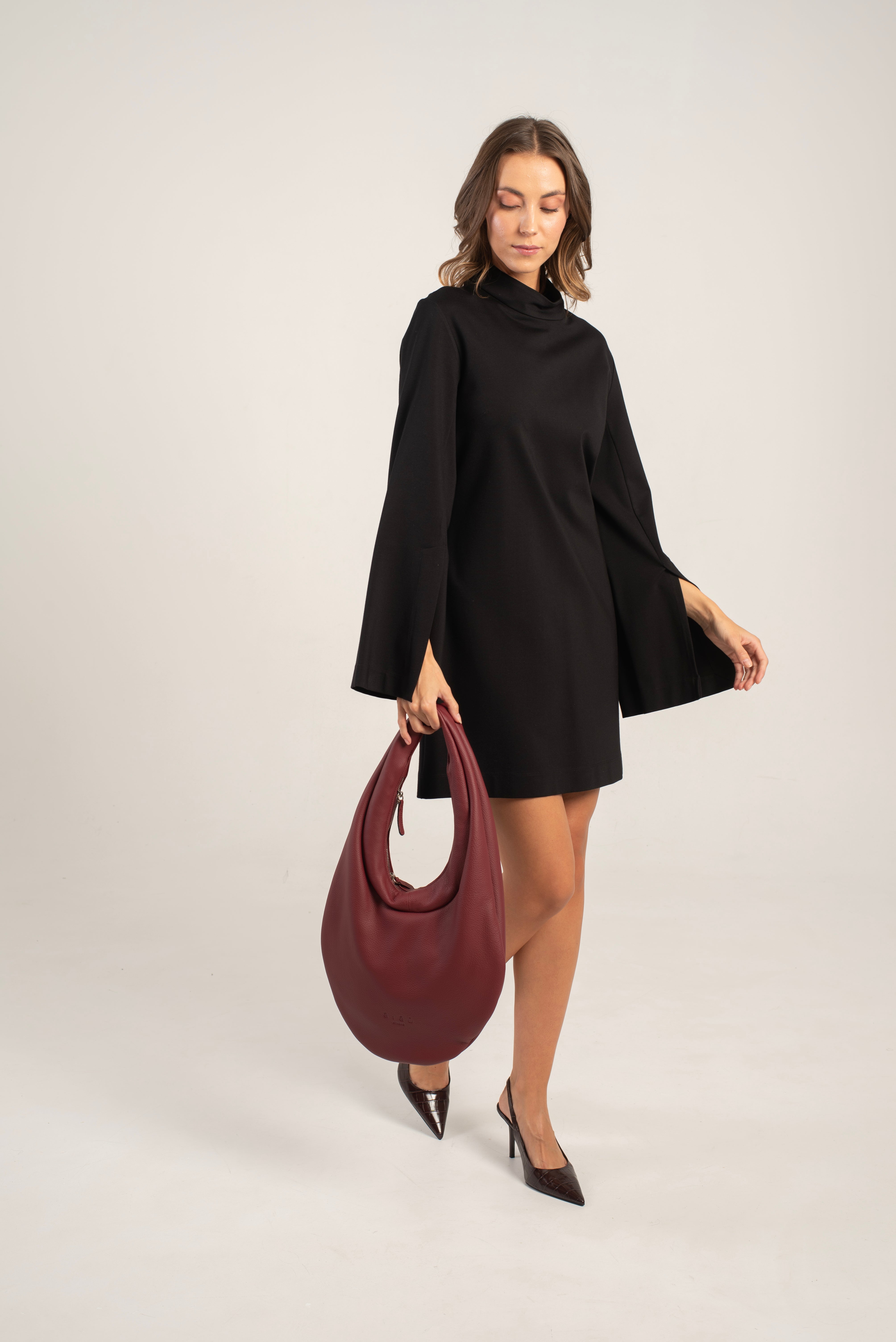 Disco Shoulder Bag Bordeaux Secondary image