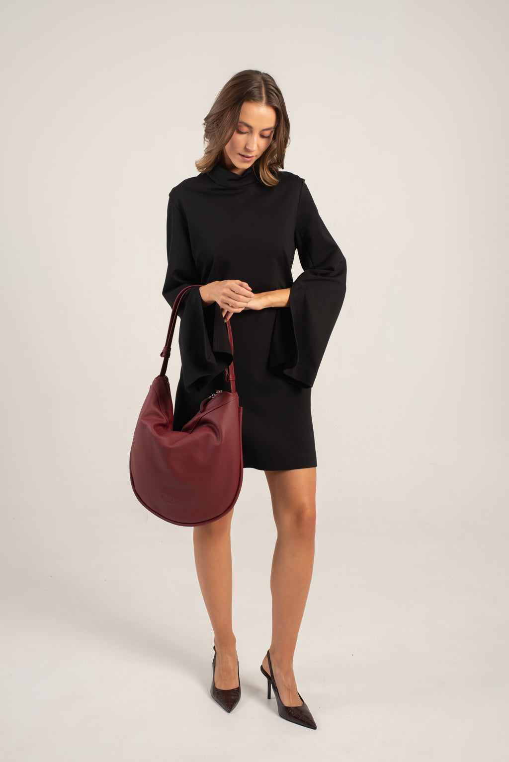 Aspa Shoulder/Crossbody Bag Bordeaux