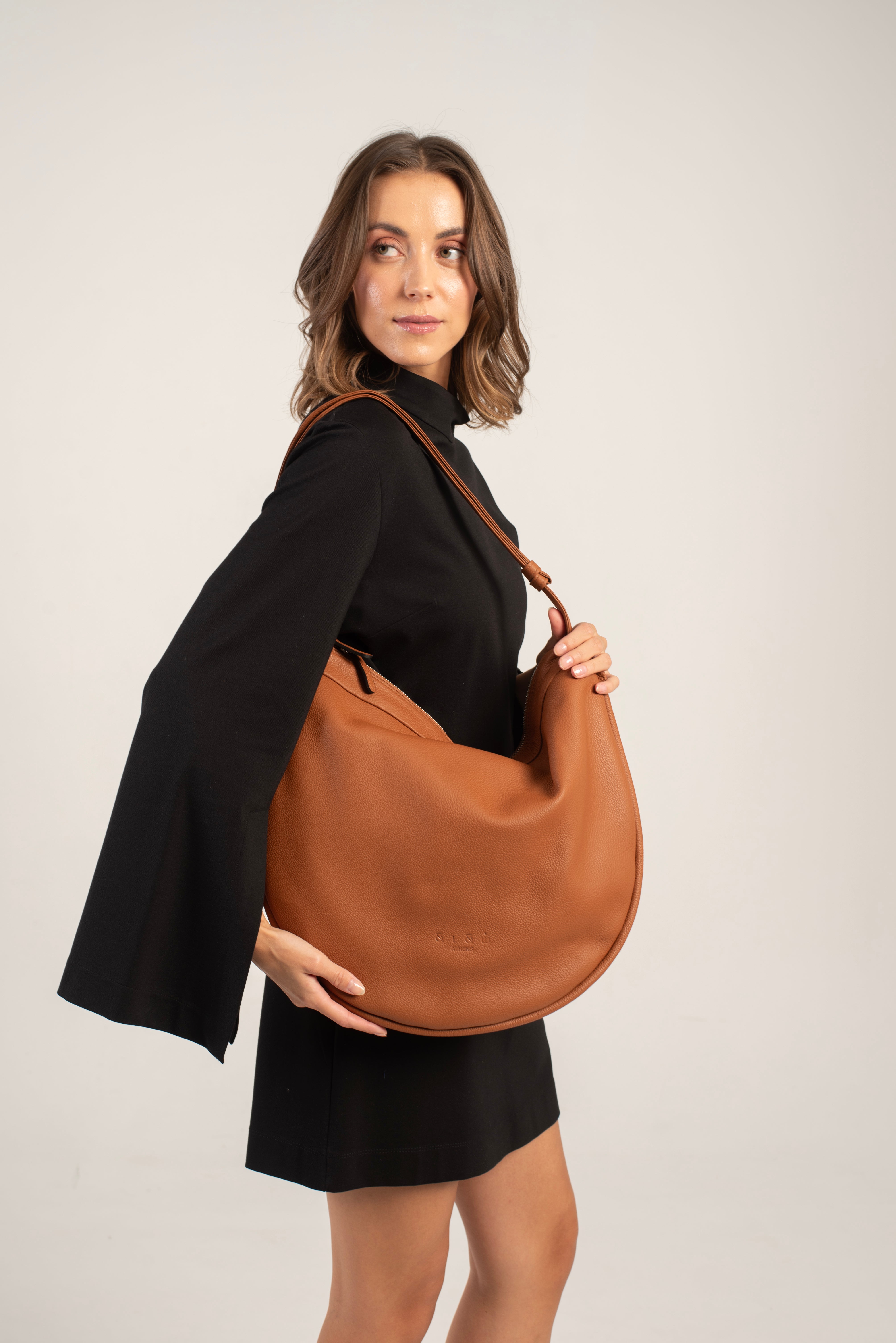 Aspa Shoulder/Crossbody Bag Taba Main image
