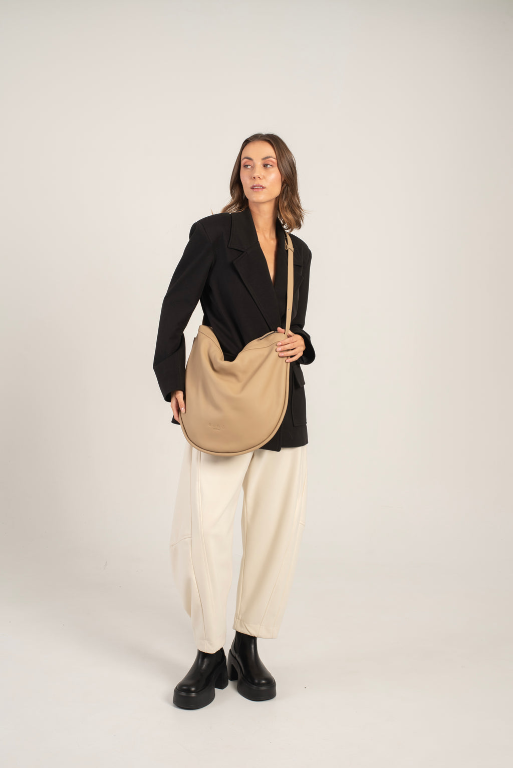 Aspa Shoulder/Crossbody Bag Beige