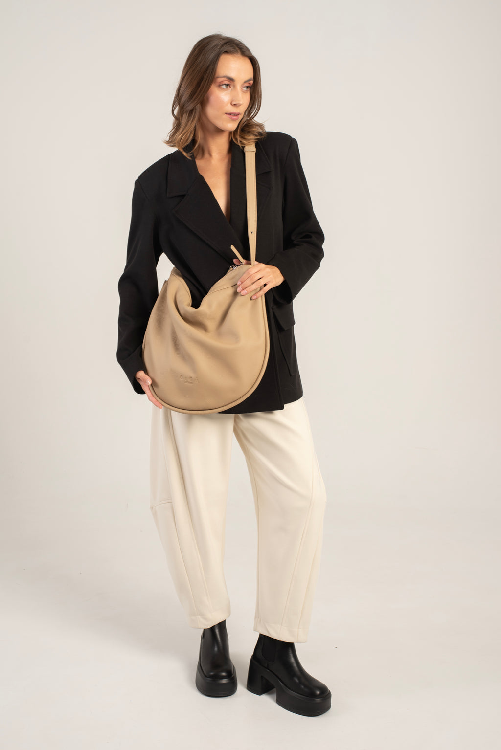 Aspa Shoulder/Crossbody Bag Beige