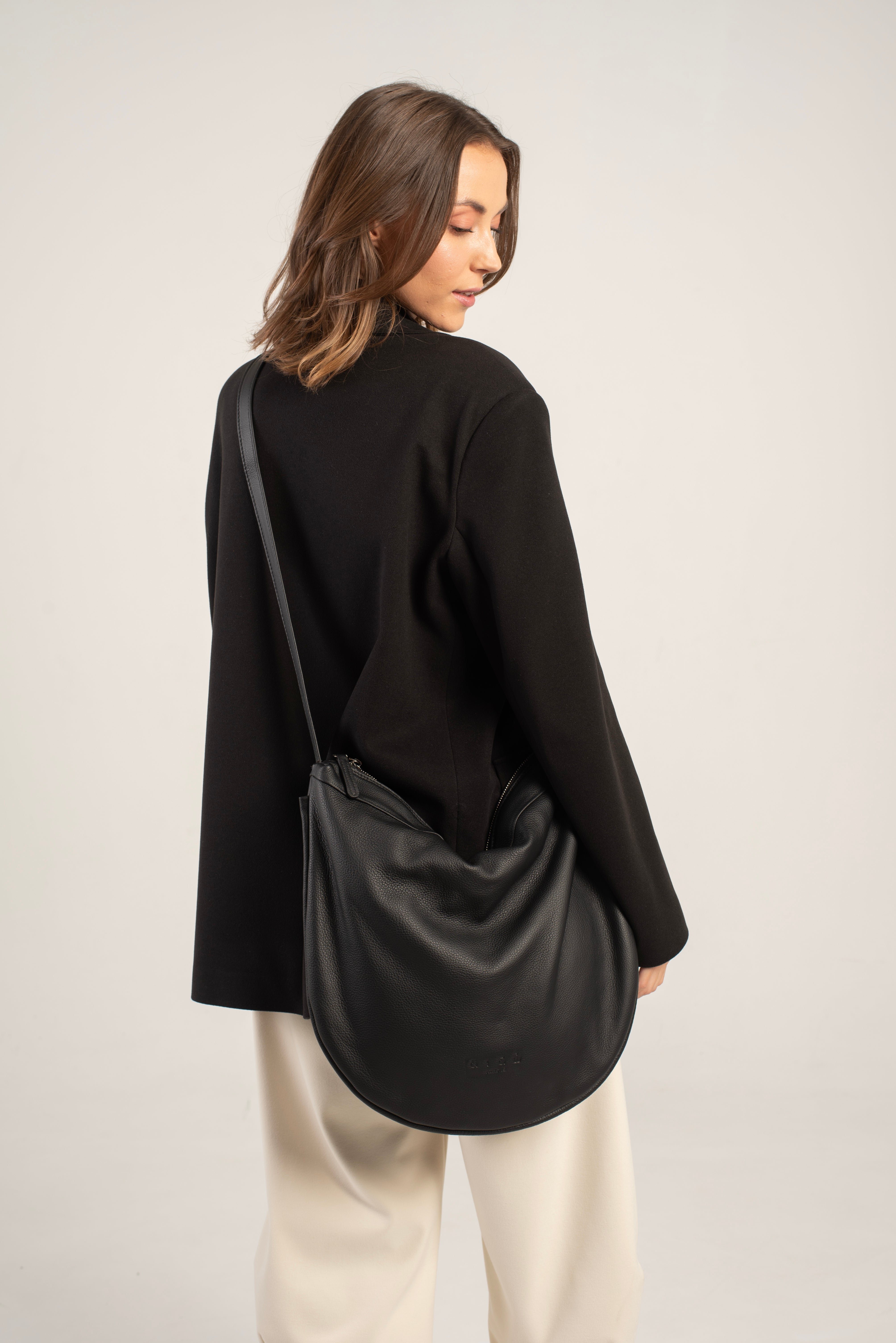 Aspa Shoulder/Crossbody Bag Black Main image