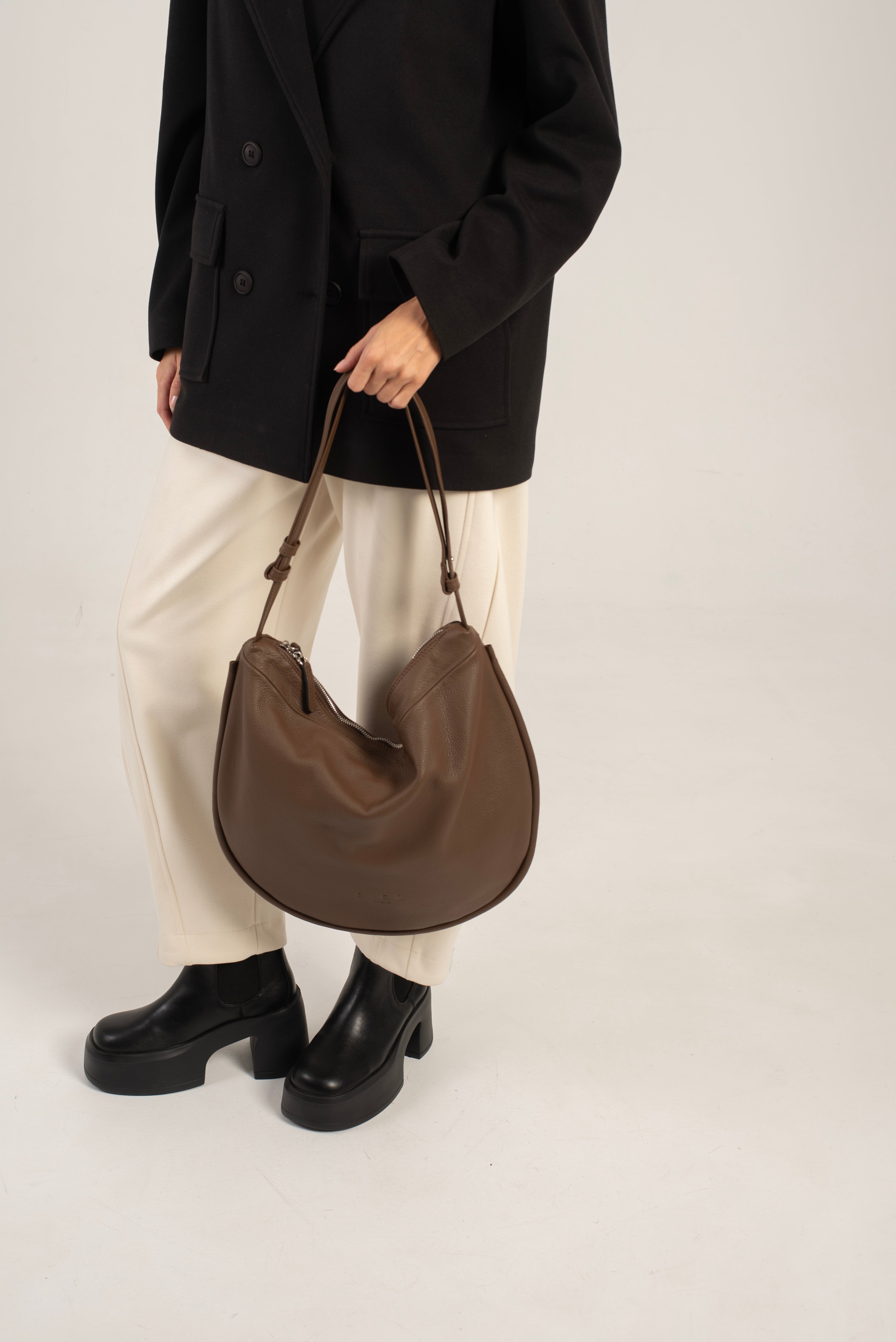 Aspa Shoulder/Crossbody Bag Dark Brown